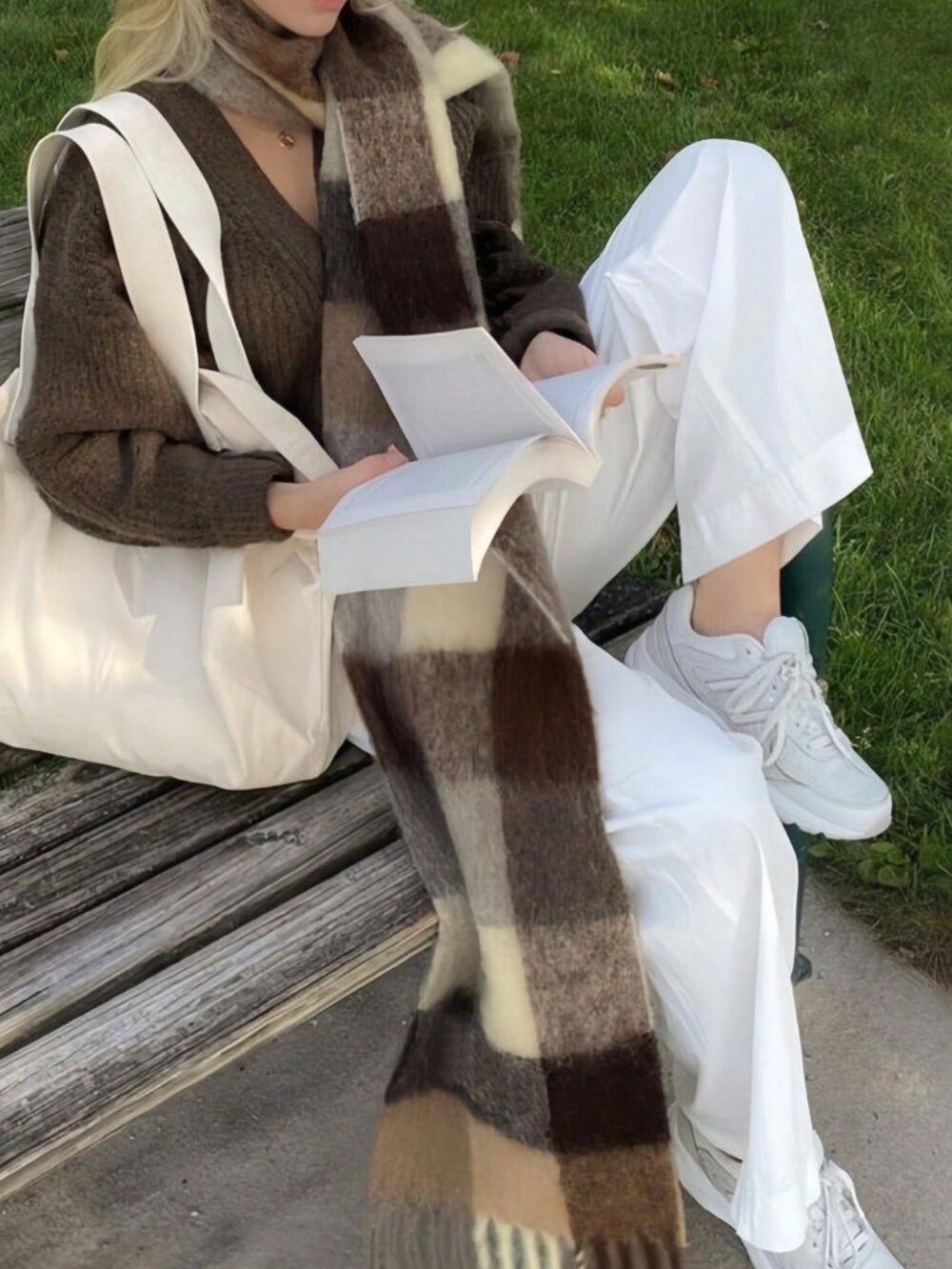 Cozy Warm Plaid Women's oblong tassel Fuzzy Scarf